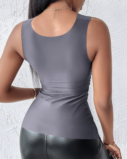 Cher Built In Bra U-Neck Skinny Seamless Layering Tank Top
