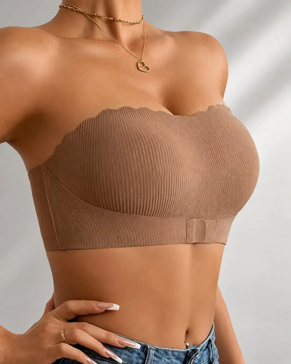 Sabrina Seamless Wireless Scallop Edge Strapless Bra